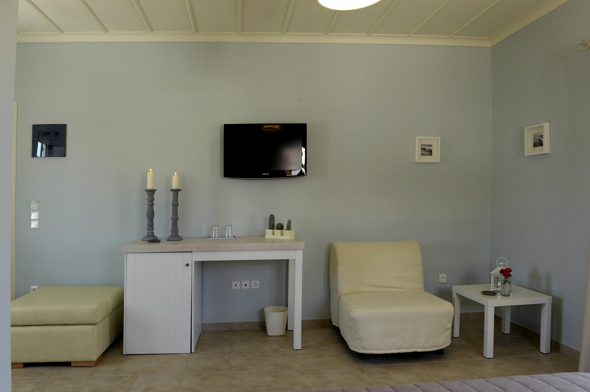 Almyris Hotel Adamantas  Exterior photo