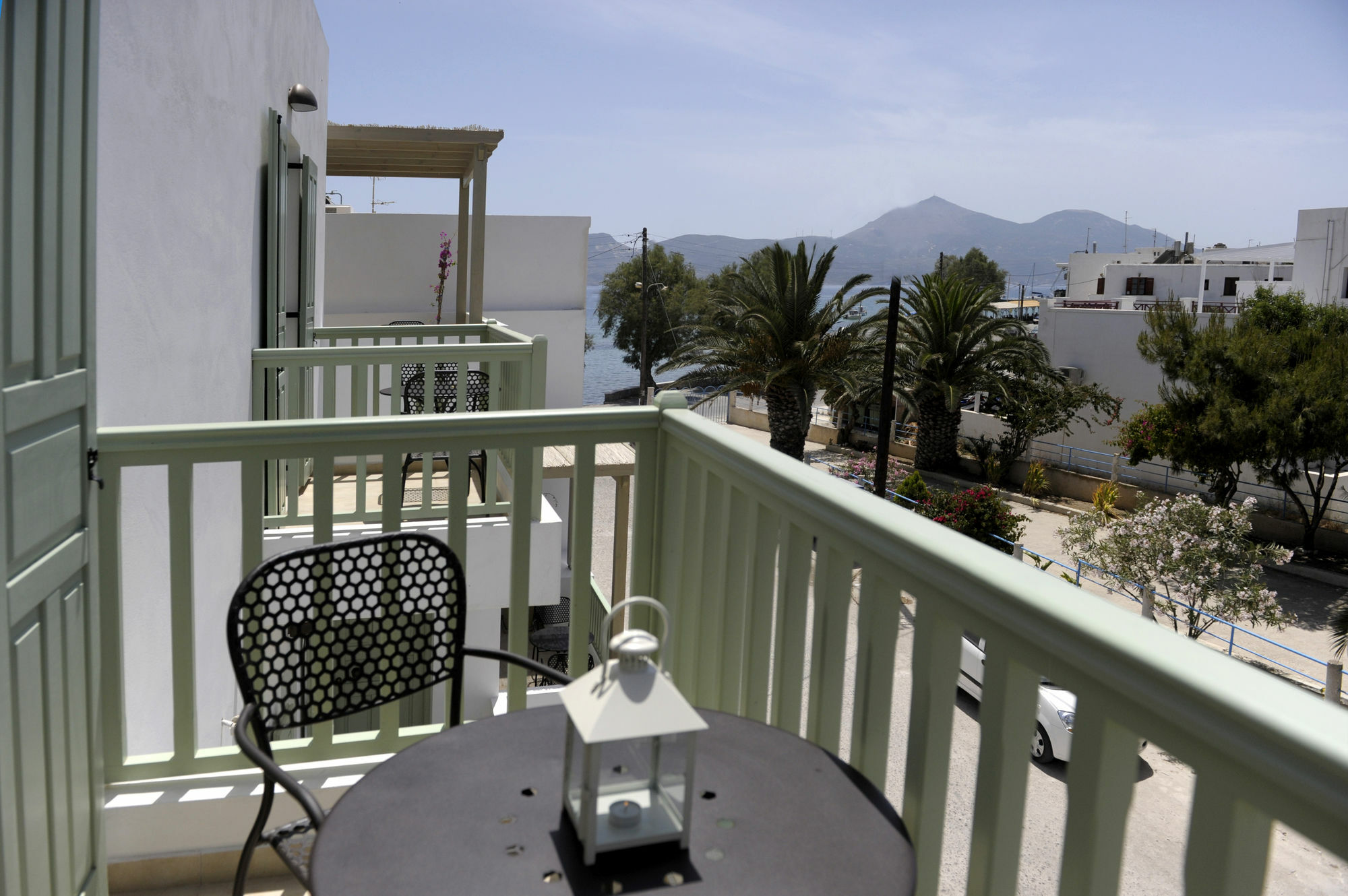 Almyris Hotel Adamantas  Exterior photo